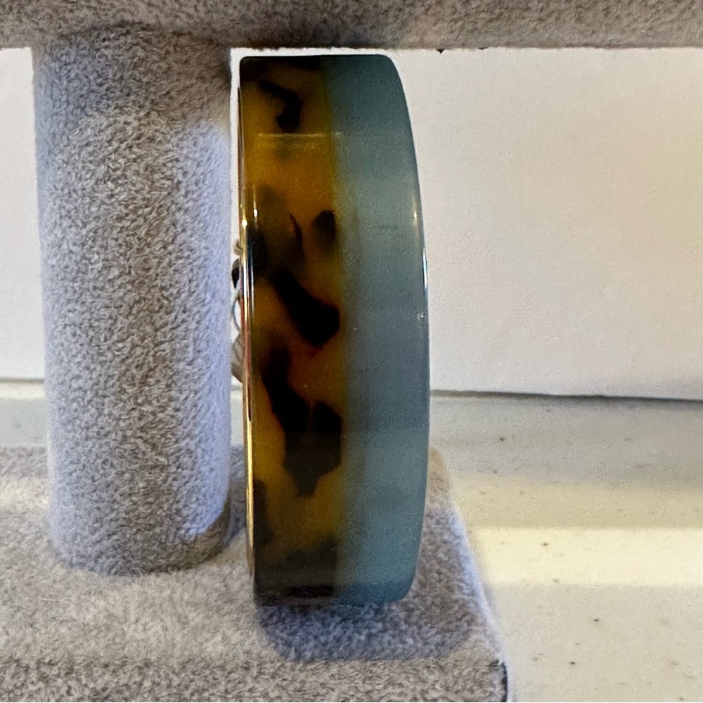 NWT J. Crew Bangle Bracelet- gold tone interior, faux tortoise & blue acrylic - Picture 7 of 14